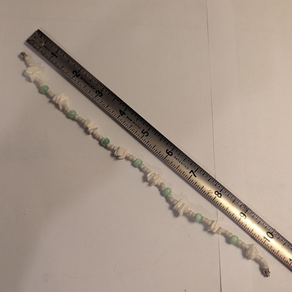 Classic Vtg 1970s Cream & Green Boho 10" Puka Shell Anklet Surfer Beach Summer - Picture 6 of 11